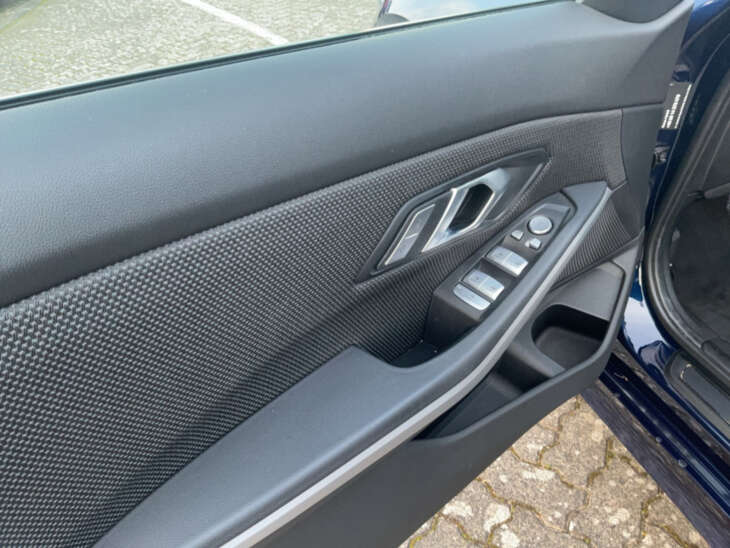 BMW 318 - Foto Nr. 17 - Bildvorschau