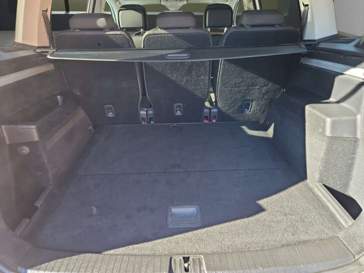 VW Touran - Foto Nr. 13 - Bildvorschau