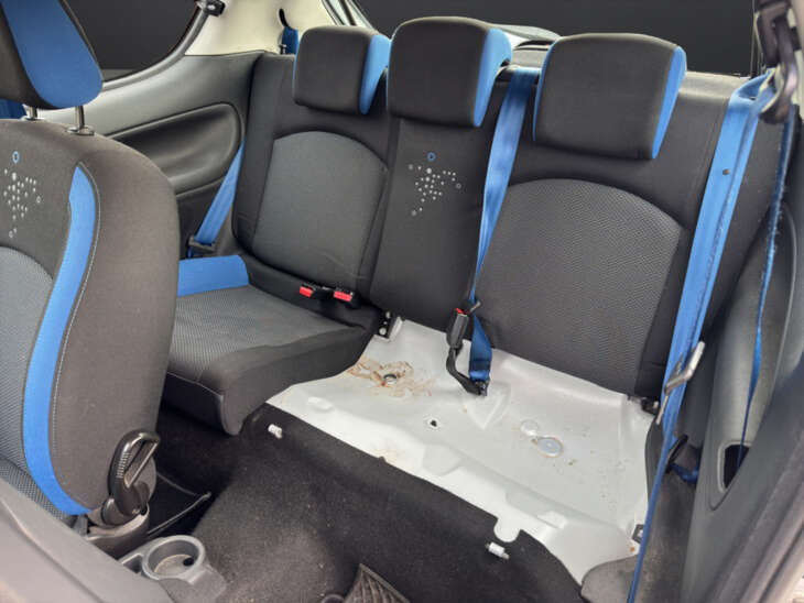 PEUGEOT 206 - Foto Nr. 09 - Bildvorschau