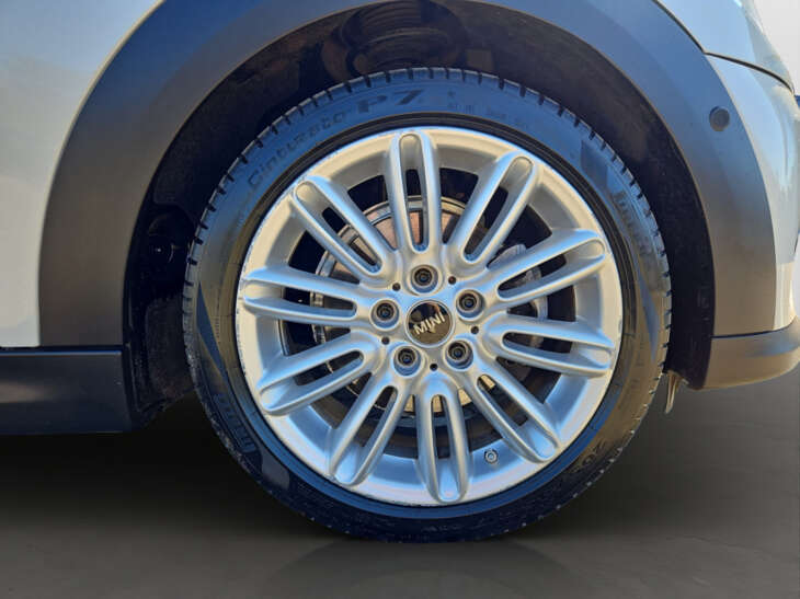 MINI COOPER - Foto Nr. 04 - Bildvorschau