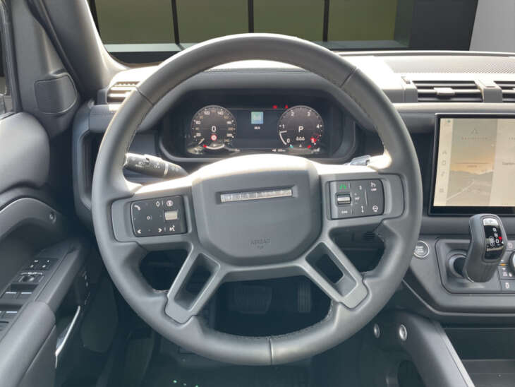 LAND ROVER Defender - Foto Nr. 14 - Bildvorschau