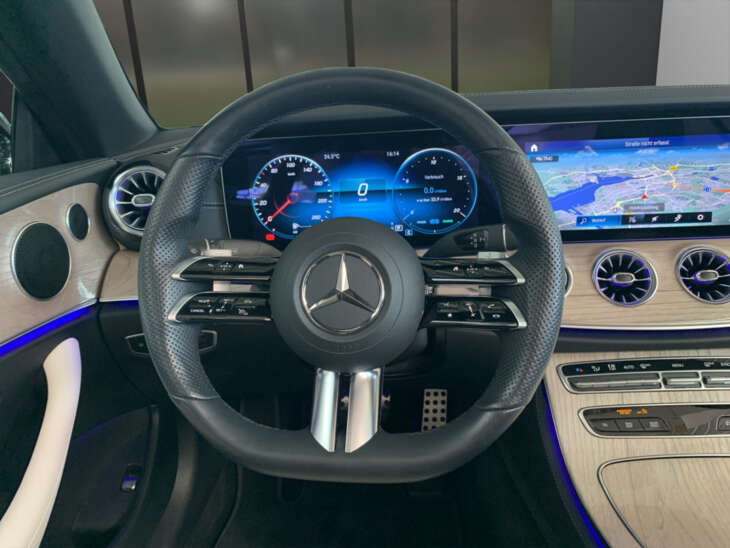 MERCEDES-BENZ E 300 - Foto Nr. 07 - Bildvorschau