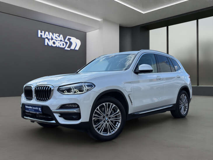 BMW X3 - Foto Nr. 01 - Bildvorschau