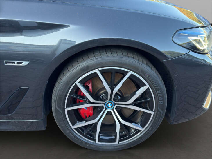 BMW 545 - Foto Nr. 04 - Bildvorschau