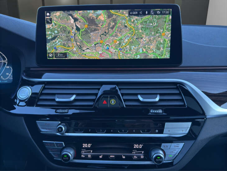 BMW 545 - Foto Nr. 10 - Bildvorschau