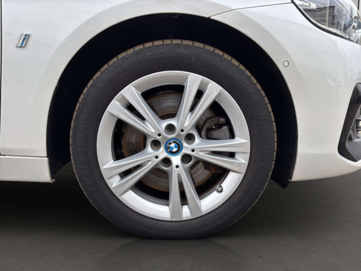 BMW 225 - Foto Nr. 05 - Bildvorschau