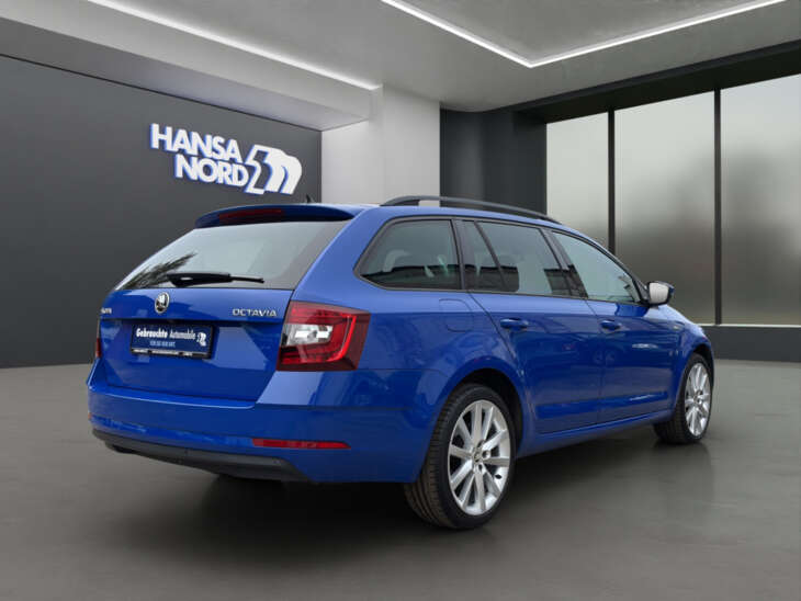 SKODA Octavia - Foto Nr. 02 - Bildvorschau