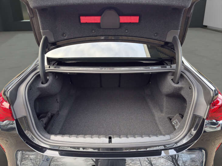 BMW M4 - Foto Nr. 13 - Bildvorschau