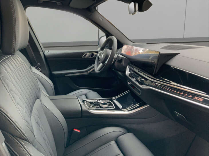 BMW X5 - Foto Nr. 09 - Bildvorschau