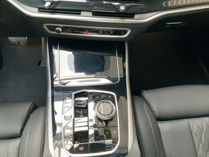 BMW X5 - Foto Nr. 12 - Bildvorschau