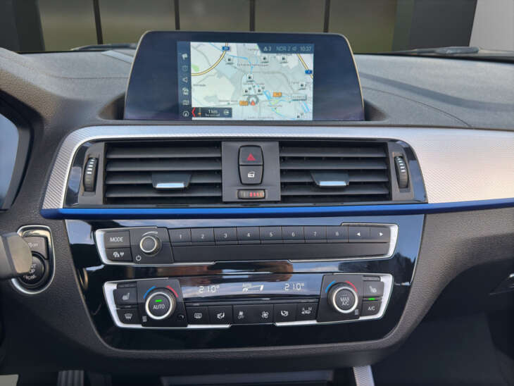 BMW 220 - Foto Nr. 10 - Bildvorschau