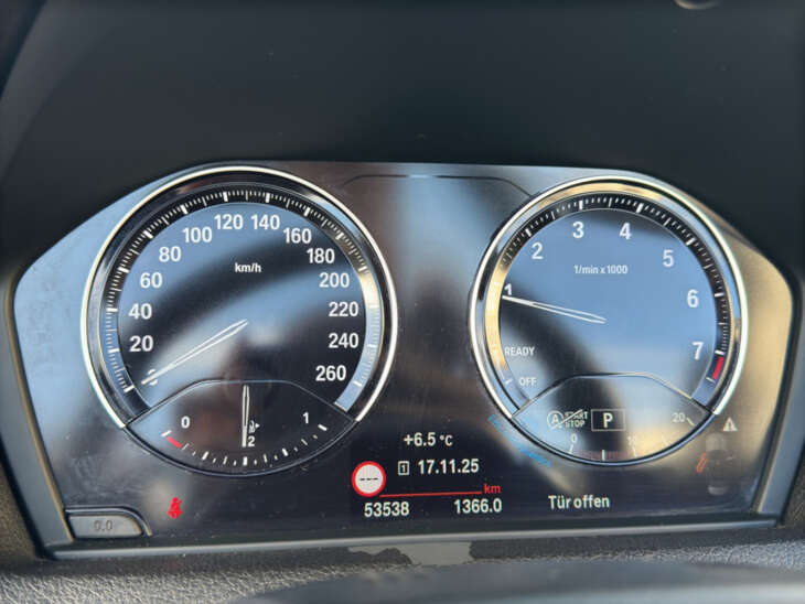 BMW 220 - Foto Nr. 11 - Bildvorschau