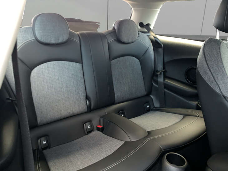 MINI COOPER - Foto Nr. 07 - Bildvorschau