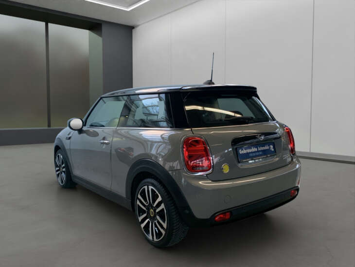 MINI COOPER - Foto Nr. 16 - Bildvorschau