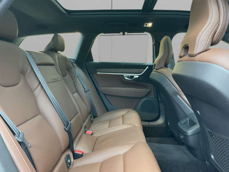 VOLVO V90 CC - Foto Nr. 05 - Bildvorschau
