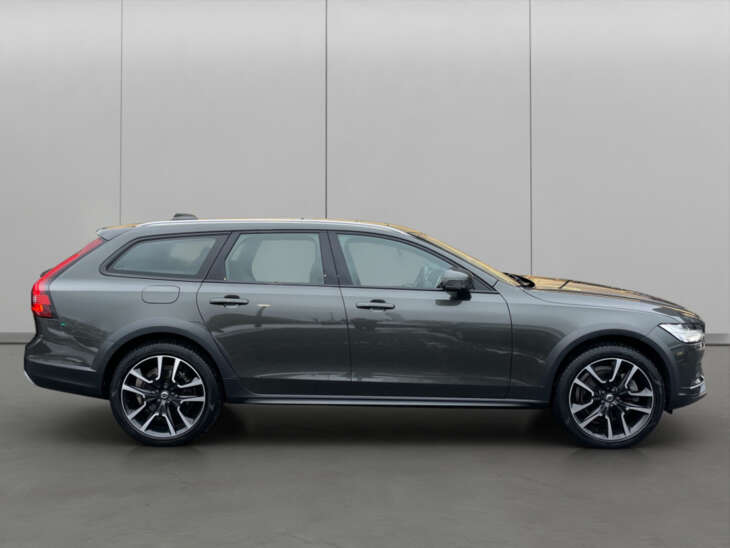 VOLVO V90 CC - Foto Nr. 06 - Bildvorschau