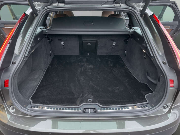 VOLVO V90 CC - Foto Nr. 16 - Bildvorschau