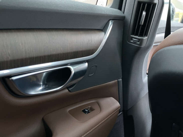 VOLVO V90 CC - Foto Nr. 24 - Bildvorschau