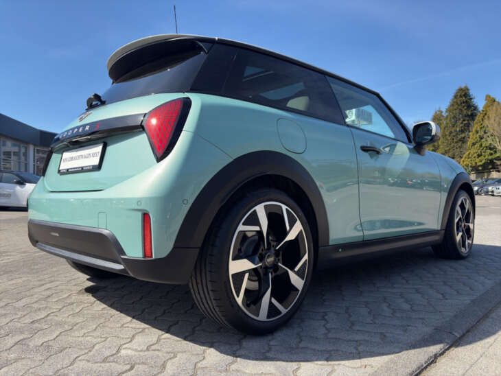 MINI COOPER - Foto Nr. 24 - Bildvorschau